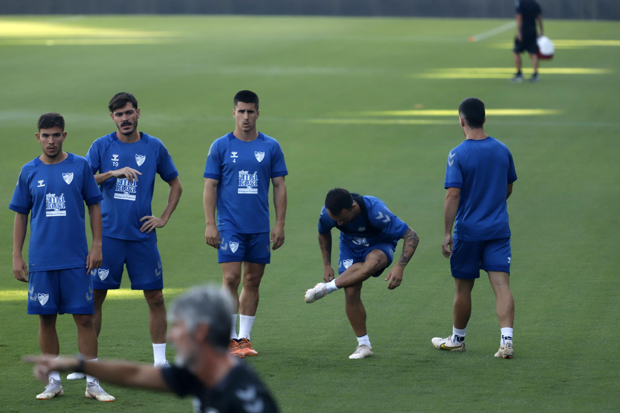 El primer entrenamiento de Pepe Mel como entrenador del Málaga CF, en imágenes