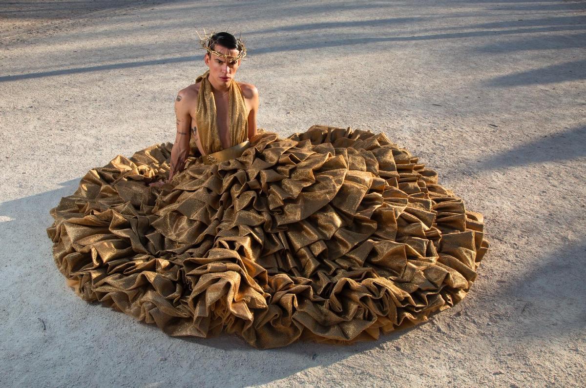 Un dos deseños do andaluz José Perea.