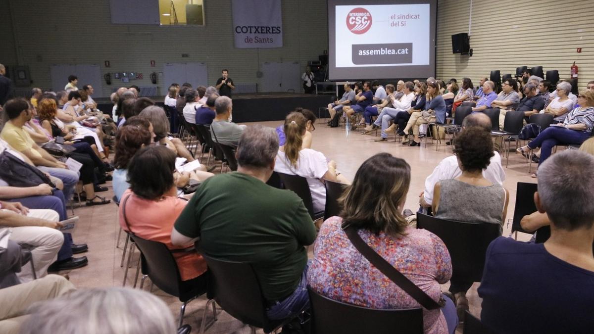 Reunión de la ANC y la Intersindical con funcionarios, el lunes, en Barcelona.