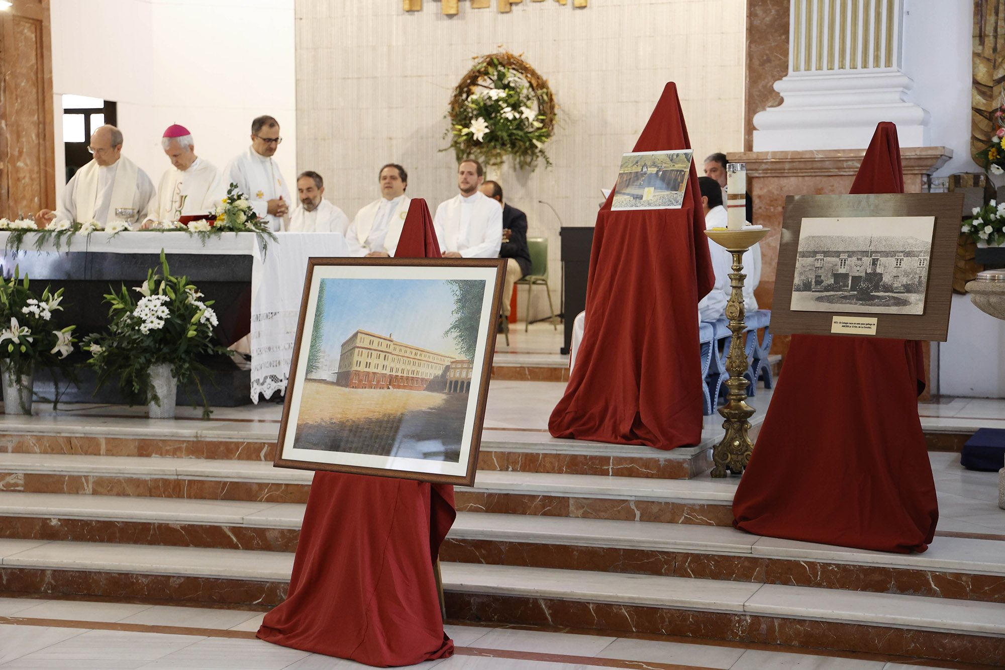 Acto institucional y misa por el 150 aniversario del Apóstol Santiago