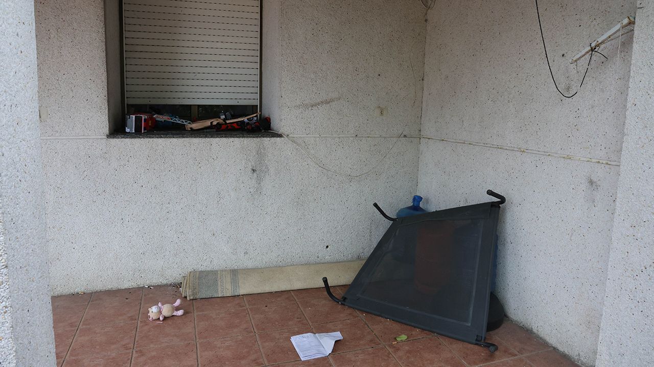 Desalojo de casa okupada en la rua Pardavila de Vigo