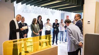 Accesibilidad y sostenibilidad en la nueva oficina de Caja Rural de Extremadura en Cáceres