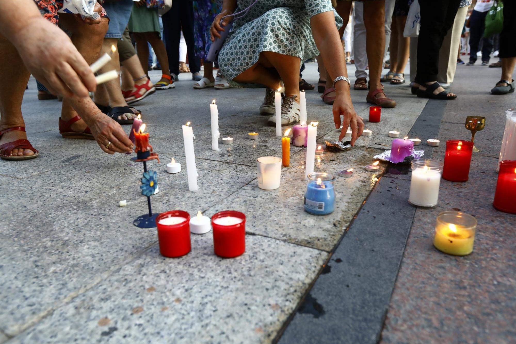 Una concentración en Zaragoza clama por las niñas y mujeres ante el peligro talibán