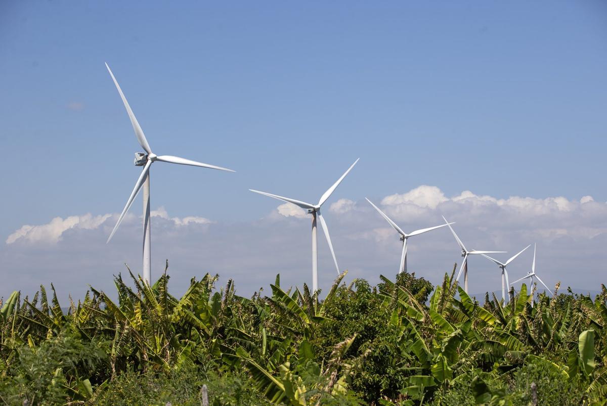 Turbinas de energía eólica en Los Cocos (República Dominicana).
