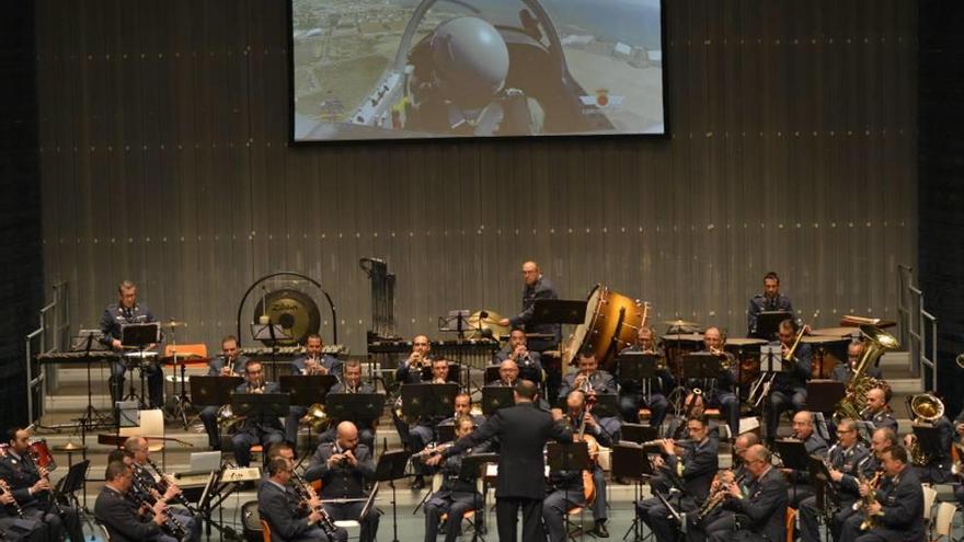 Del ejército a La Resi de ASTUS