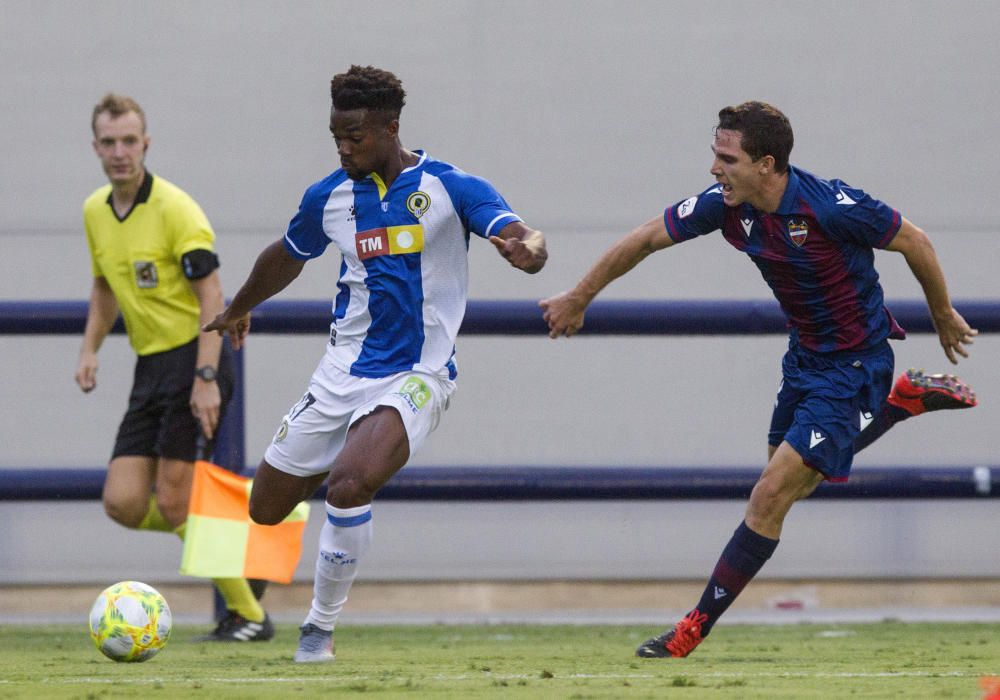 El Hércules cae por 1-0 ante el Atlético Levante