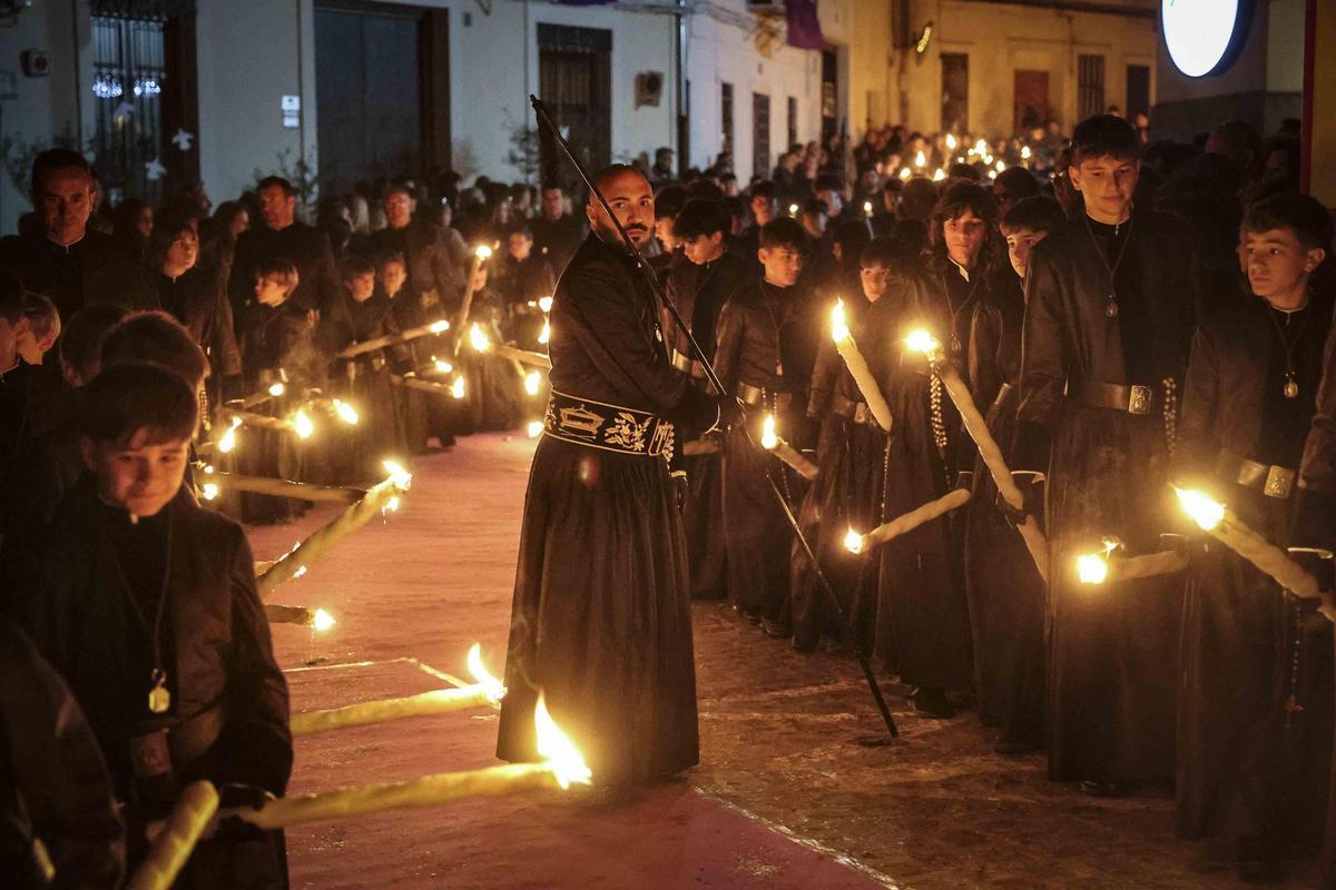 Así ha sido la Procesión del Silencio en Sagunt