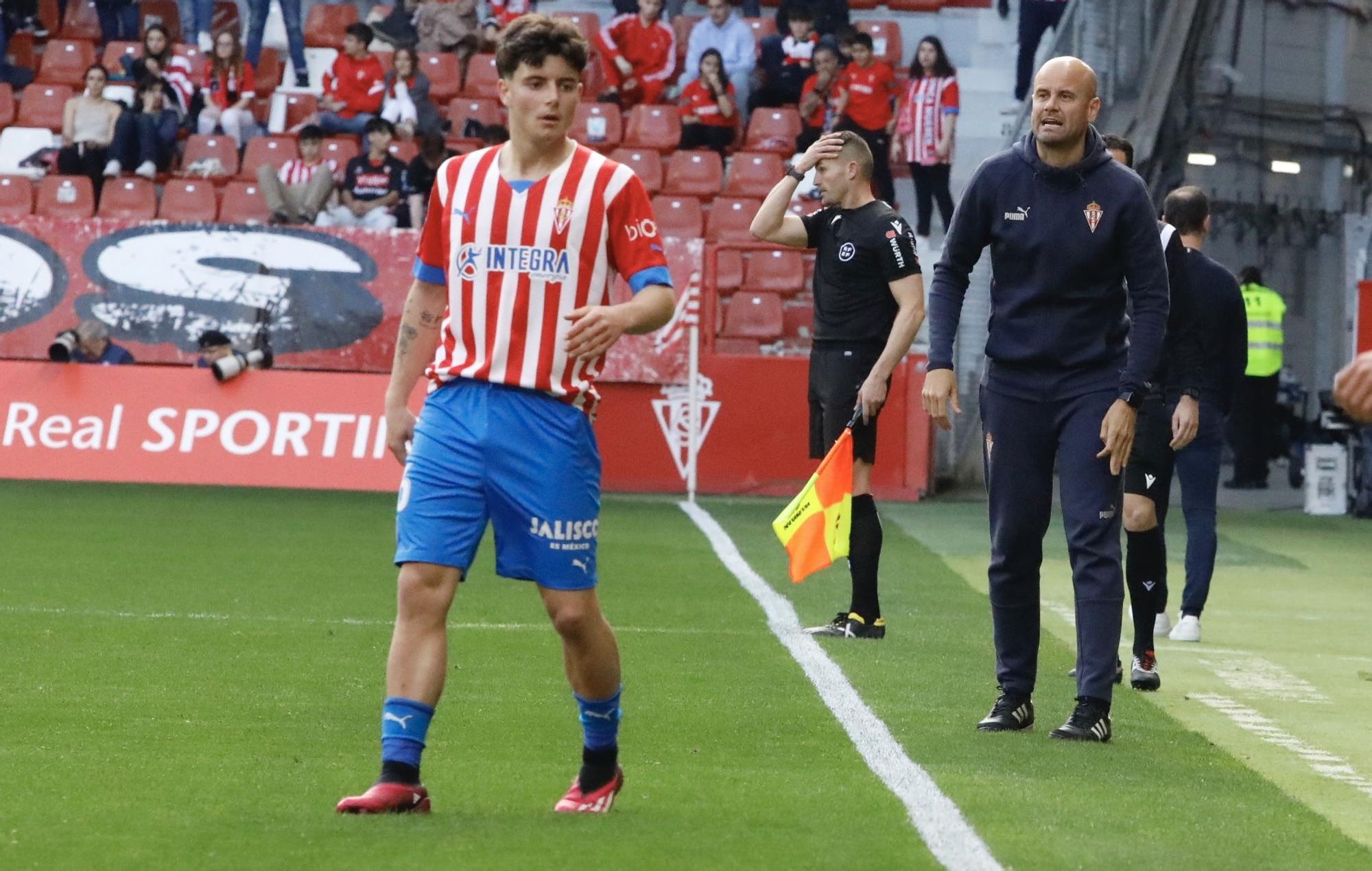 En imágenes: Así fue el partido entre Sporting y Mirandés en El Molinón