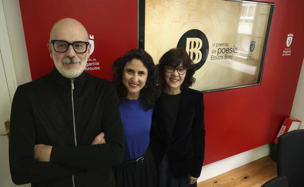 Marcos Calveiro, Sonia Outón y Belén Nogueira presentaron el certamen. | NOÉ PARGA