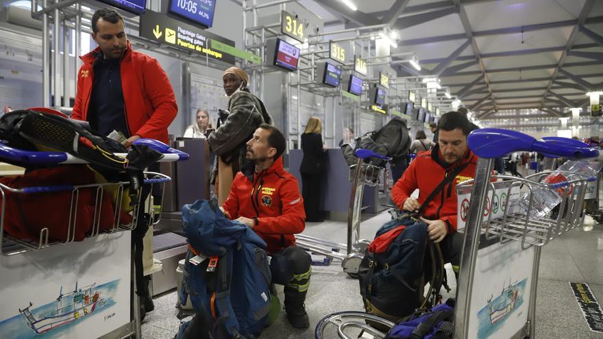 El segundo contingente de bomberos malagueños parte hacia Turquía