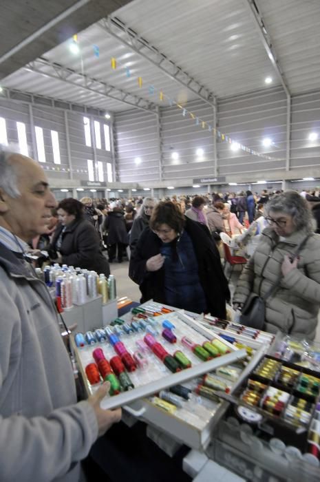 Encuentro de encajeras de bolillos en Mieres