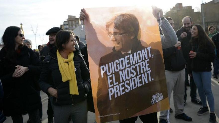 Concentración en la estación de Sants para pedir la libertad de los presos