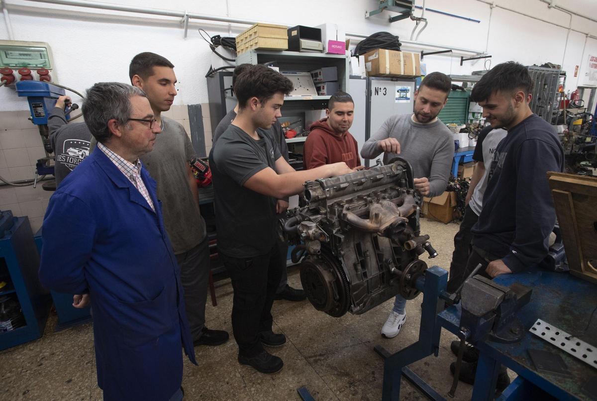Alumnado del actual centro La Laboral.