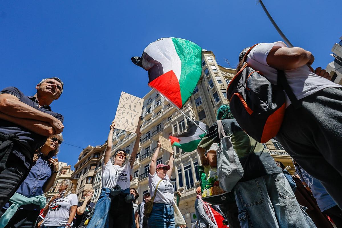 Todas las fotos de la manifestación por Palestina este sábado 16 de mayo