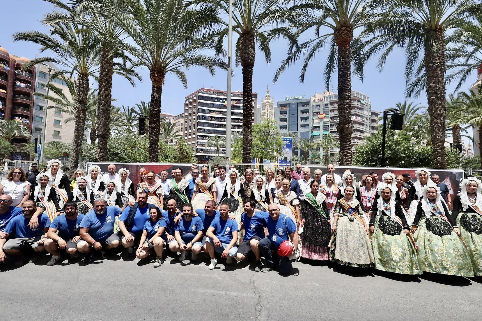 Mascletà del 22 de junio. Llega la corte mayor