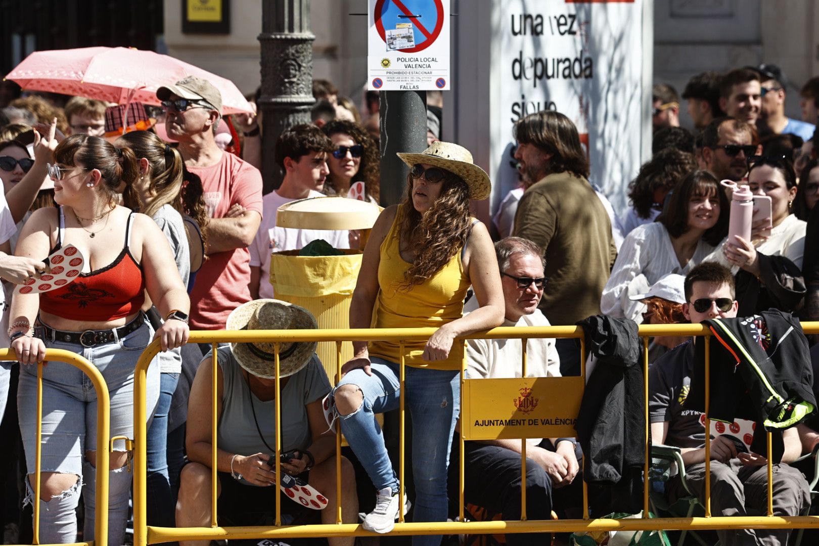 Búscate en la mascletà de hoy, 15 de marzo