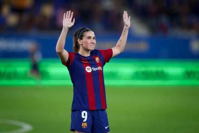 Liga F: FC Barcelona - Betis, el partido de despedida de Sandra Paños, Mariona Caldentey y Jonatan Giráldez, en imágenes