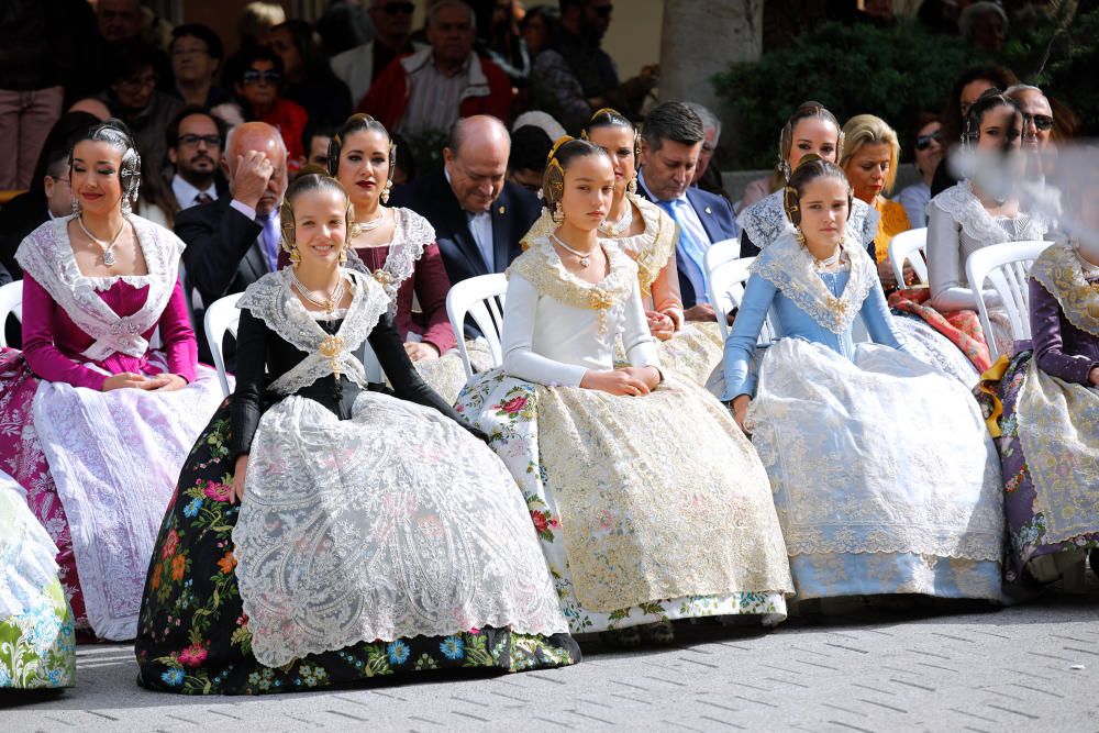 Homenaje a la Senyera de las fallas del Marítimo