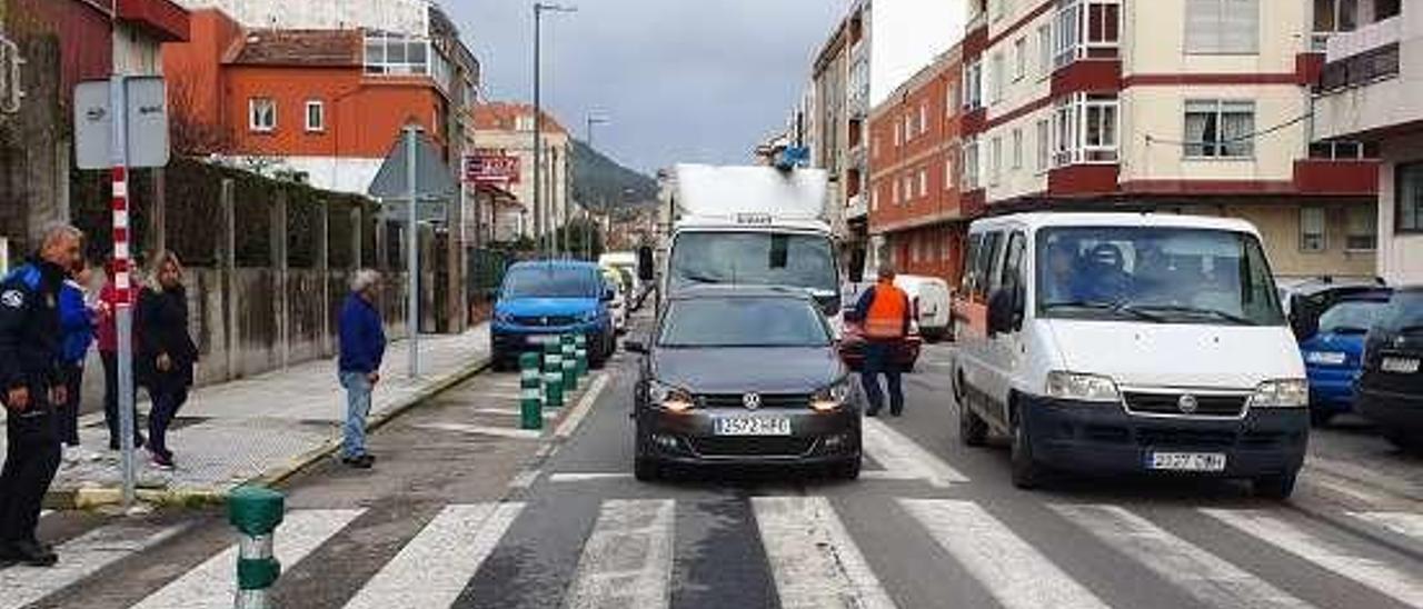 Los vehículos accidentados, uno detrás del otro. // Gonzalo Núñez