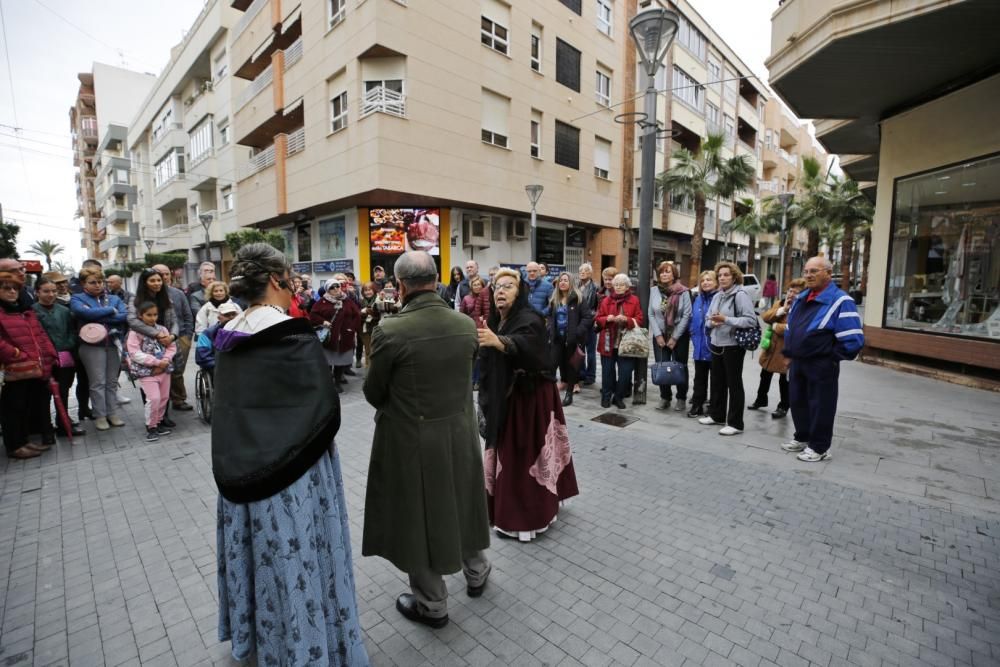 Ars Creatio rememoró este fin de semana con un recorrido teatralizado por Torrevieja el 190 aniversario del terremoto que asoló la comarca de la Vega Baja el 21 de marzo de 1829. Horas después de la r