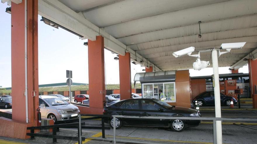 La Xunta da un ultimátum al Gobierno central con la AP-9: lo demandará si no remite la respuesta al dictamen de la UE