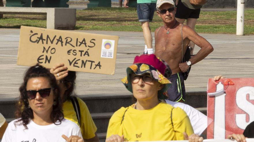 Directo 20A: La manifestación &#039;Canarias tiene un límite&#039; desde cada una de las islas y desde el exterior