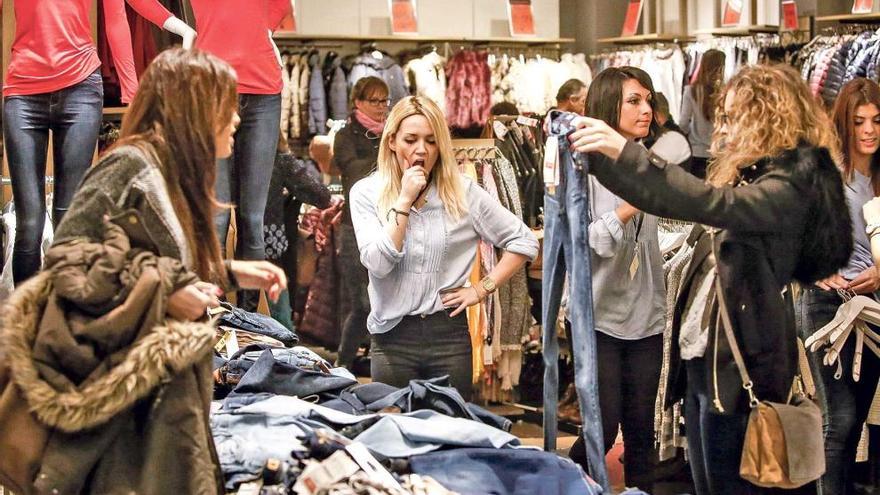 El comercio mallorquín pronostica más ventas y más empleo para el presente año.