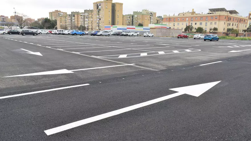 Vídeo | El Ayuntamiento habilita dos bolsas de aparcamiento con 550 plazas en la Macarena por las obras del metro