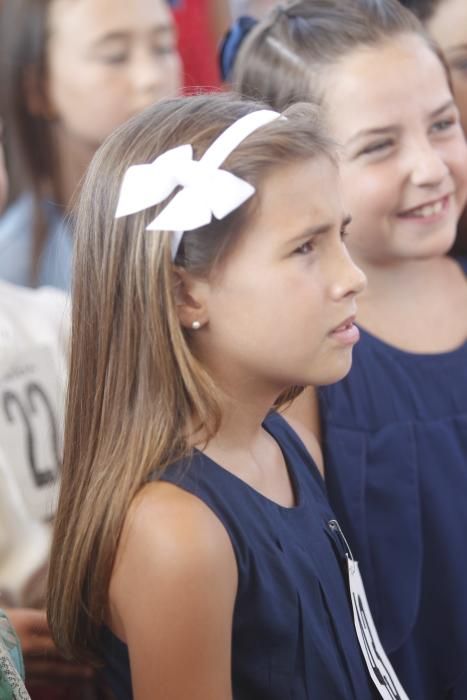 Las candidatas a la Corte de Honor Infantil, en l'Oceanogràfic