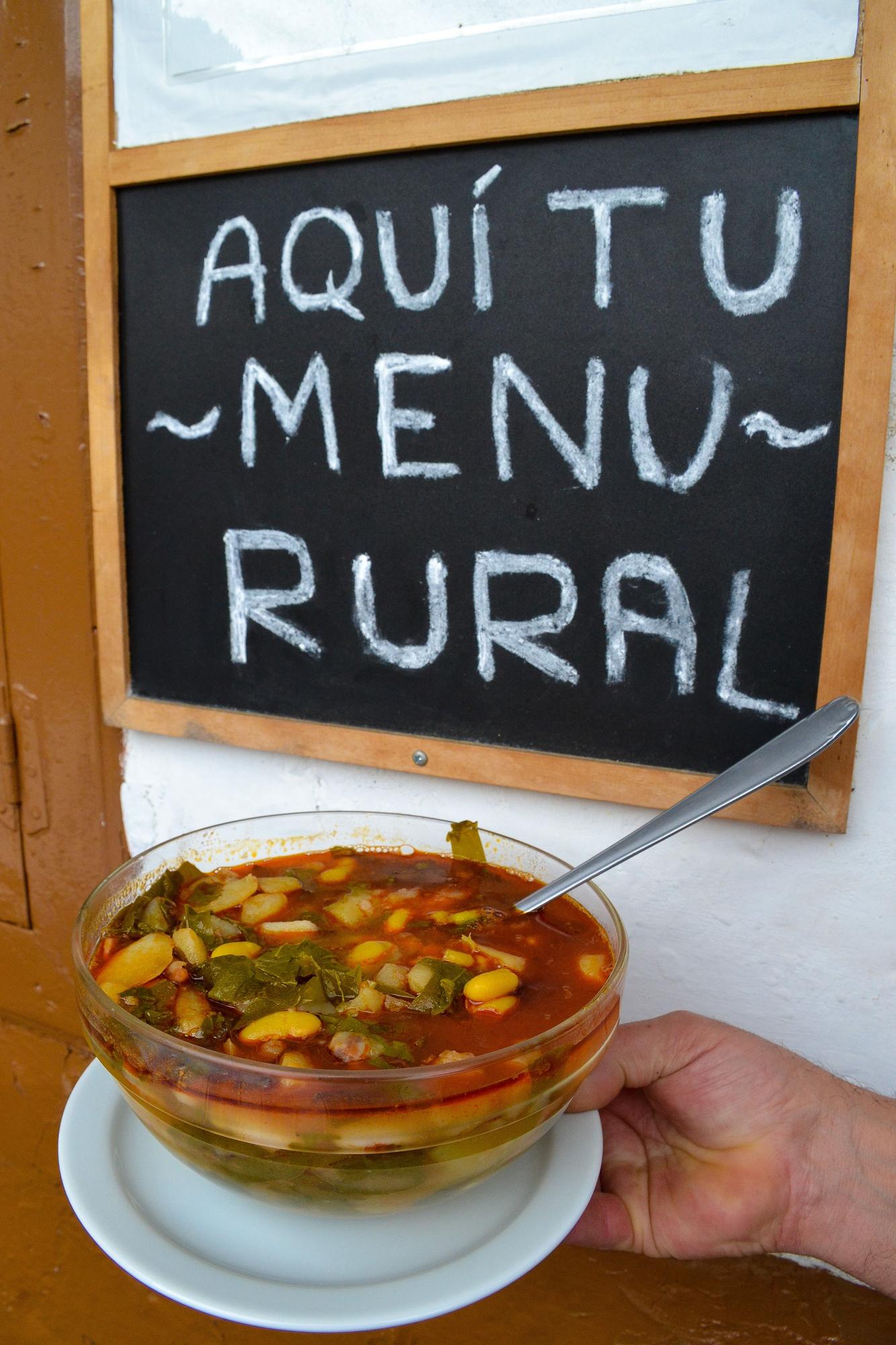 Pote asturiano, uno de los platos protagonistas del &quot;menú rural&quot; de Casa El Obispo.