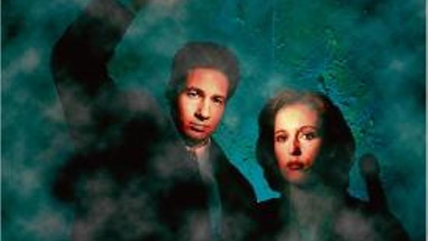 Mulder i Scully, dos personatges que van fer història en la ficció.