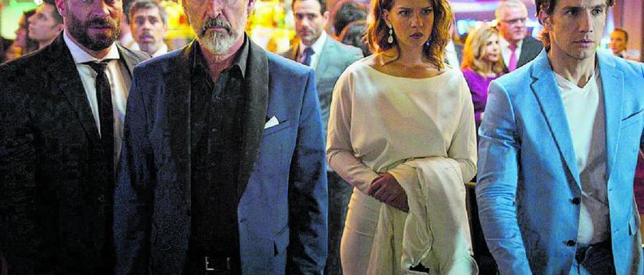 Kate del Castillo protagoniza la adaptación de la novela de Arturo Pérez Reverte, que estrenará en 2022 su tercera temporada.