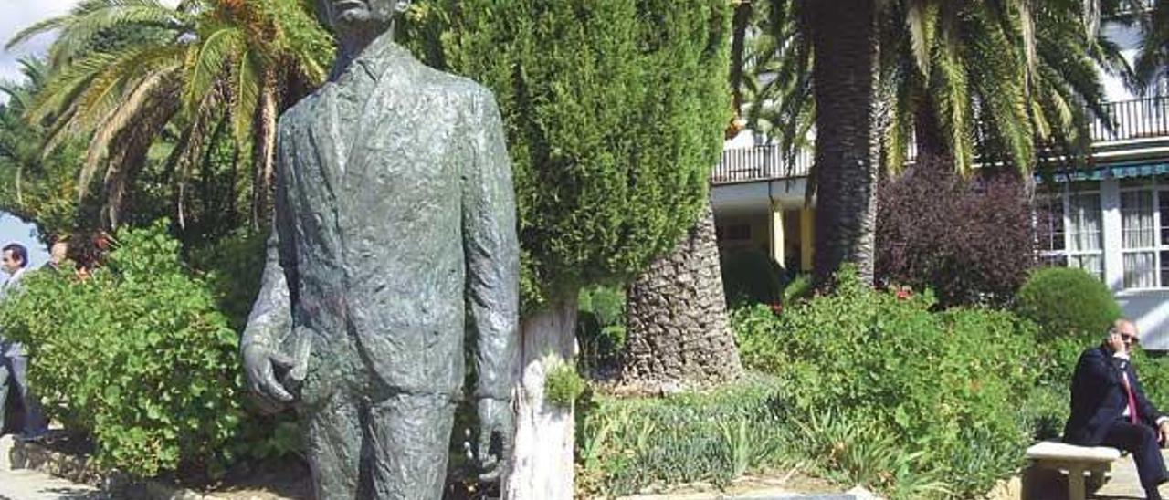 Monumento a Rilke en Ronda, en recuerdo de su visita.