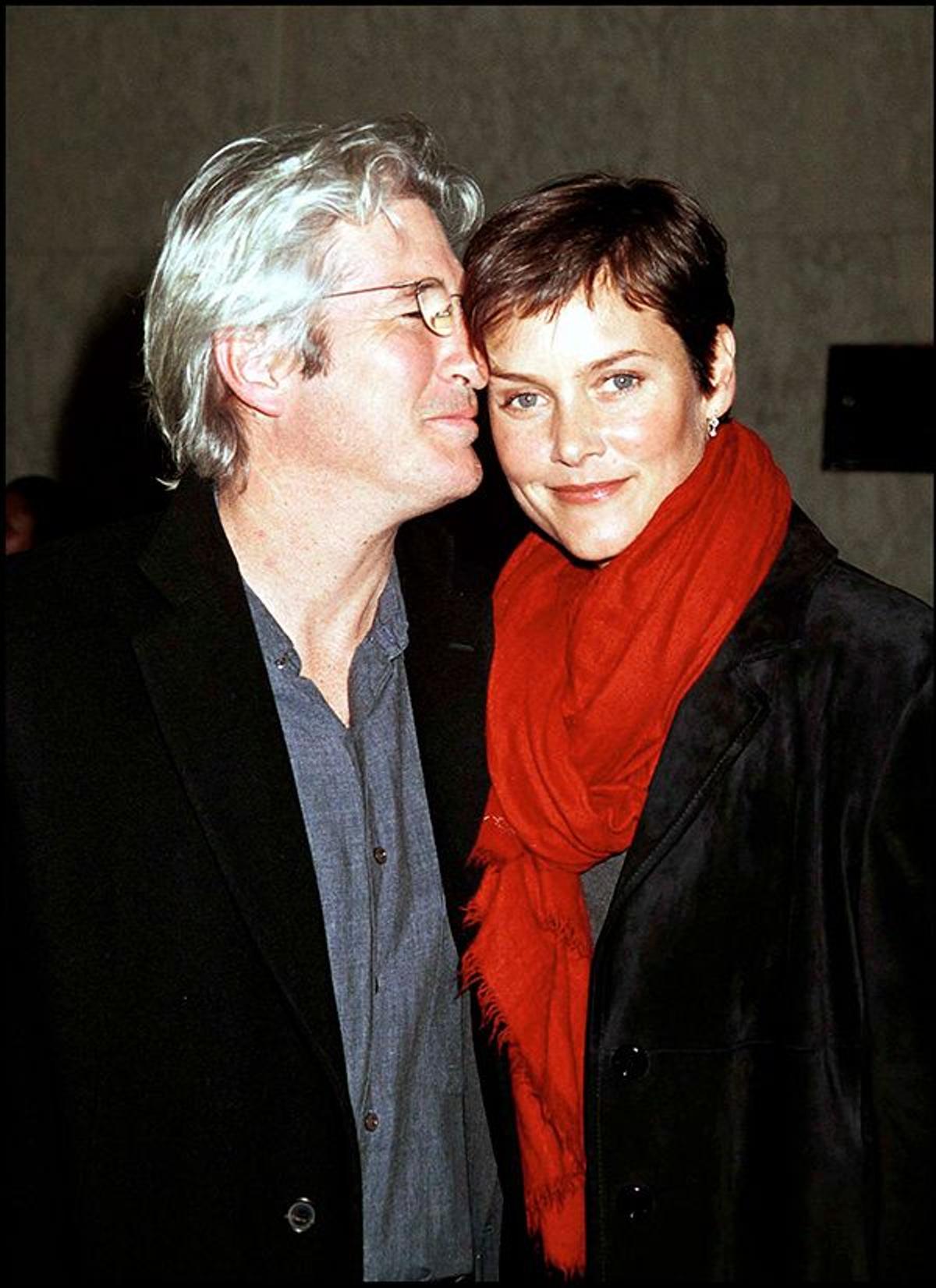 Richard Gere y su ex mujer Carey Lowell en 2001