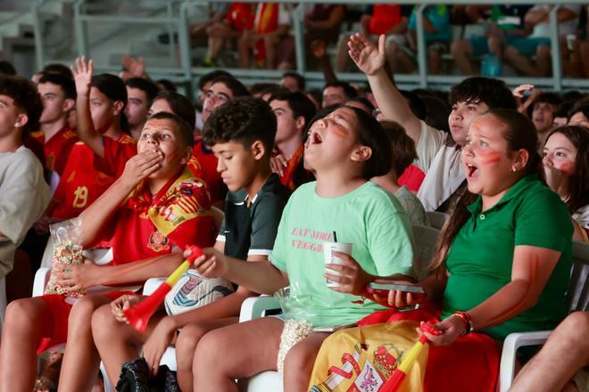 Así se vive el partido de España contra Bélgica en el Centro de Tecnificación de Alicante