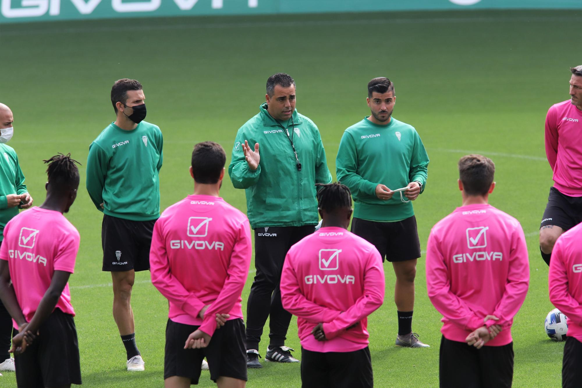 Primer entrenamiento de Germán Crespo como entrenador del Córdoba CF