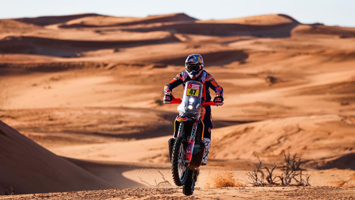 Kevin Benavides, nuevo líder del Dakar, en acción