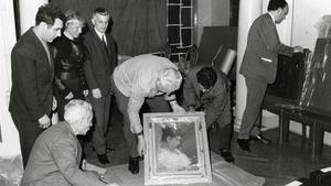 Llegada a la sede del Museu d’Art de Barcelona de las obras donadas por Picasso a la ciudad, en mayo de 1970. 