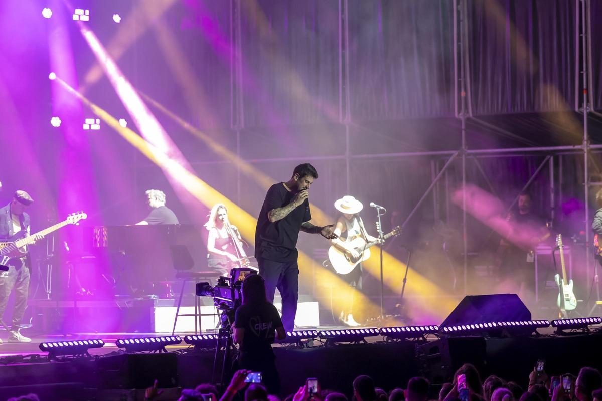Más de 8.500 personas disfrutan del concierto de Melendi en Brilla Torrevieja