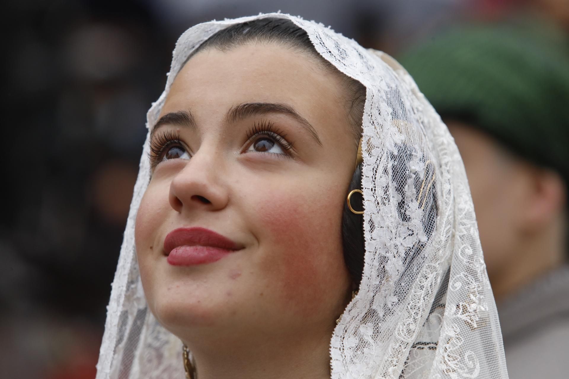 Búscate en el primer día de Ofrenda por la calle Quart (entre las 115.30 y las 17.00 horas)