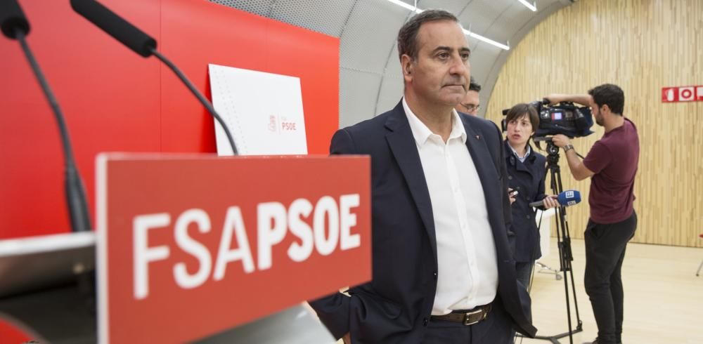 Reunión de cuadros del PSOE en la sede de la FSA en Oviedo