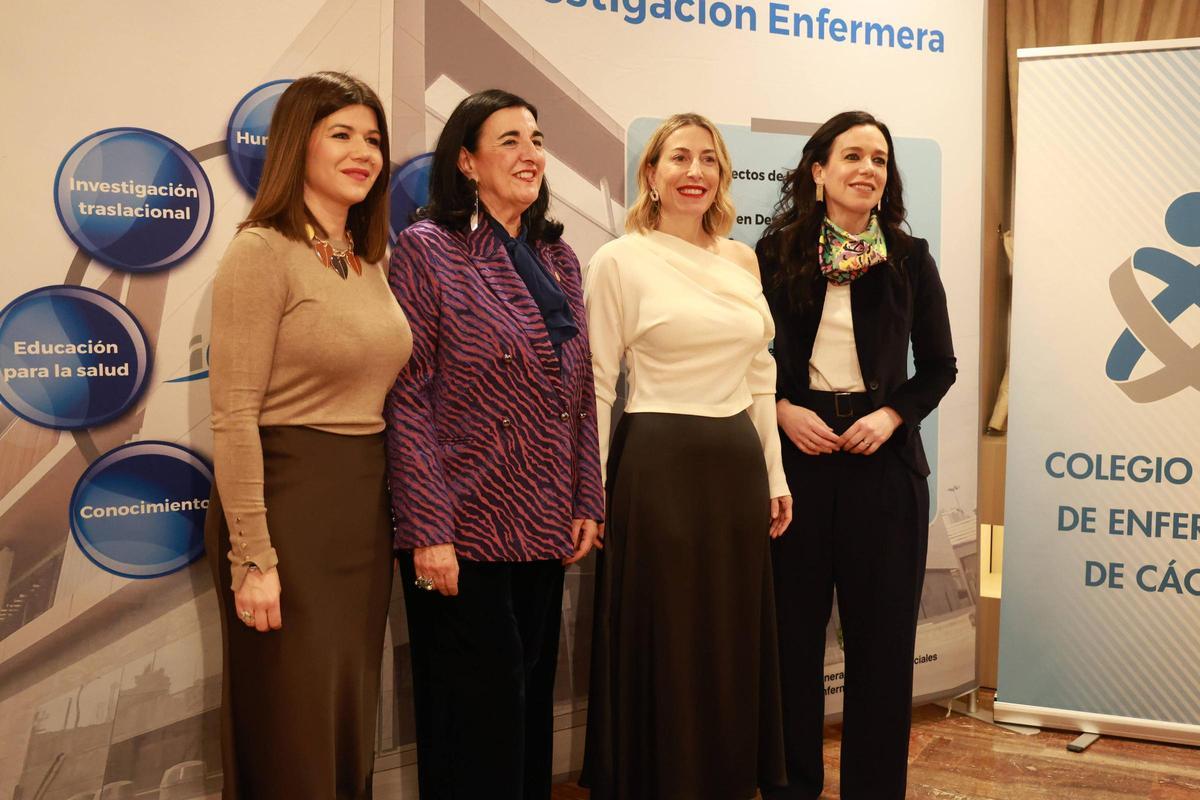 Fotogalería | Cáceres celebra el talento femenino en la investigación sanitaria Fotogalería | Cáceres celebra el talento femenino en la investigación sanitaria