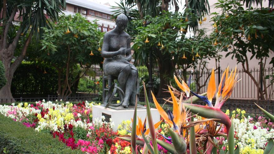 Unas 11.000 plantas en flor decorarán los jardines de Lorca esta primavera