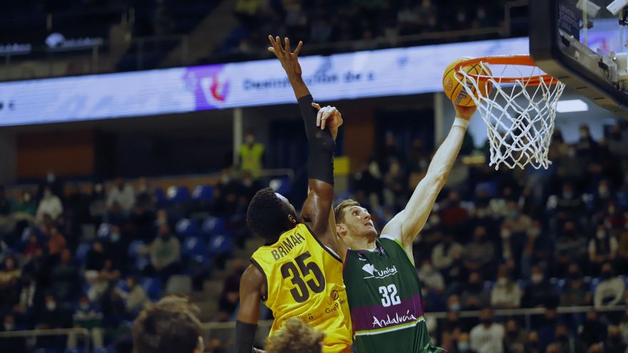 Las imágenes del Unicaja - Filou Oostende de la BCL