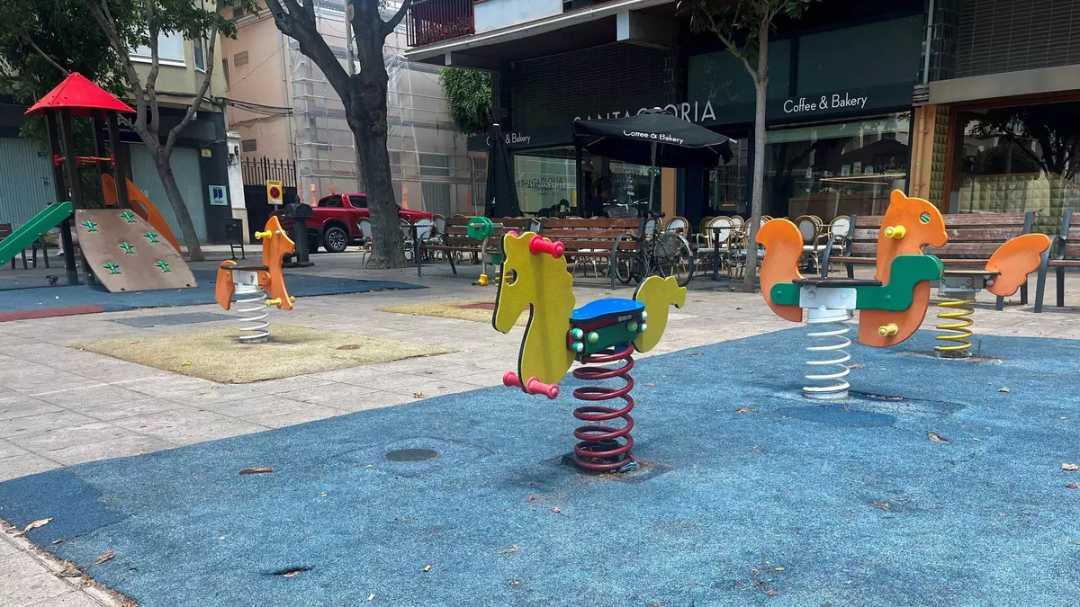 Badalona mejorará 13 zonas infantiles en sus calles y parques por medio millón de euros