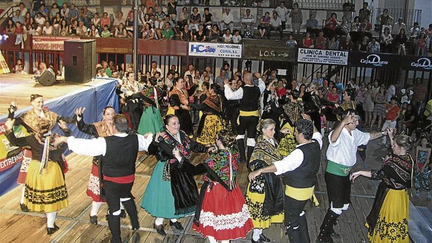 El programa musical de San Juan de Coria se abre con Rocieros