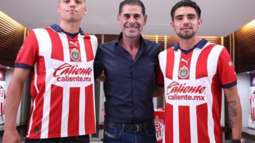 El exrojiblanco Óscar Whalley, al Chivas mexicano de Hierro