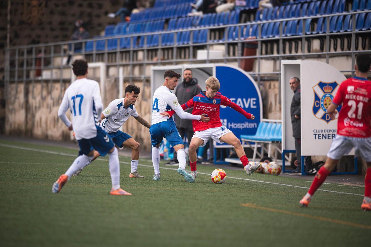 Partido de Tercera RFEF CD Tenerife C-UD Lanzarote Partido de Tercera RFEF CD Tenerife C-UD Lanzarote