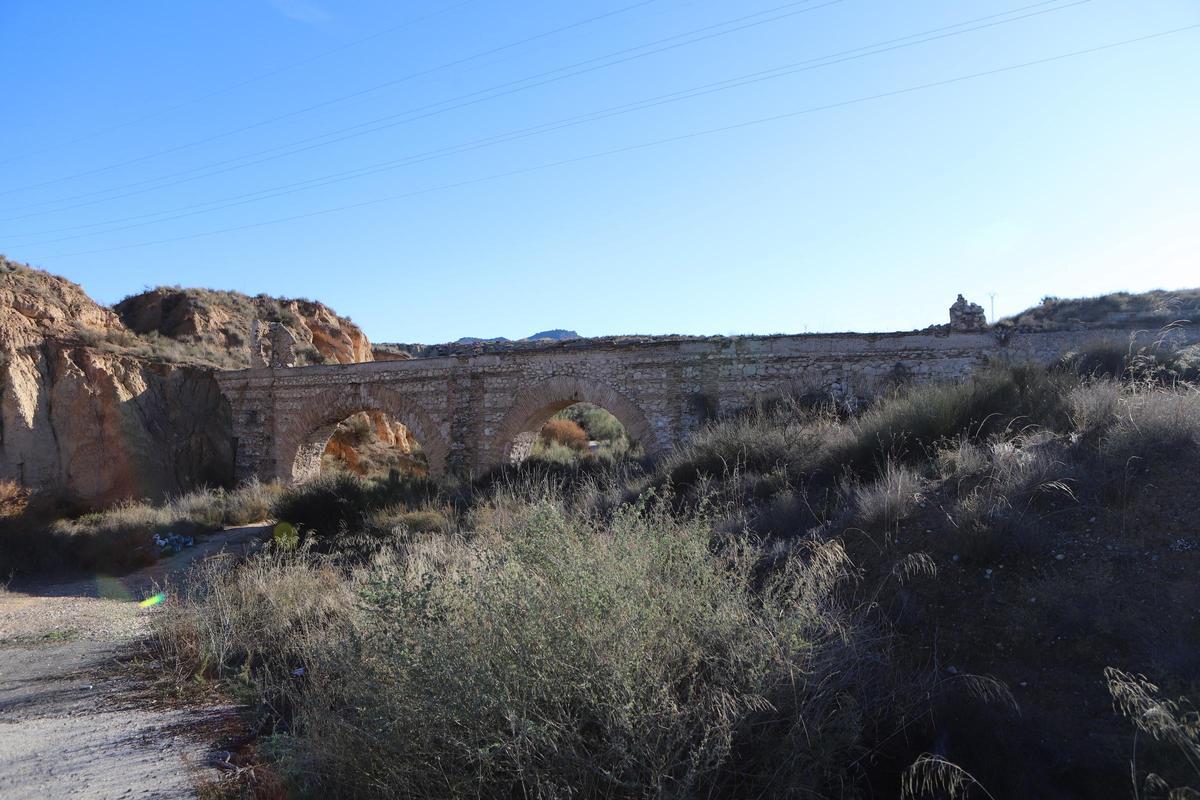 Parte del acueducto de Zarzadilla de Totana, en Lorca.
