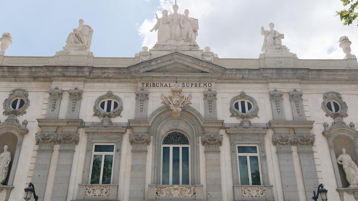 archivo fachada tribunal supremo madrid espana